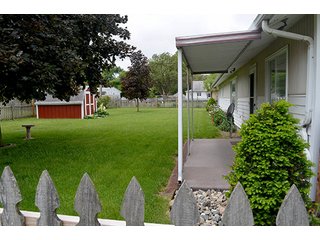 Property photo 16 - Beautiful 3 Bedroom Ranch & Personal Property - Stein Estate